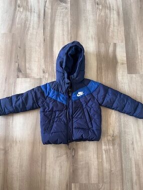 Nike Kids Navy and Royal Blue Hooded Puffer Jacket